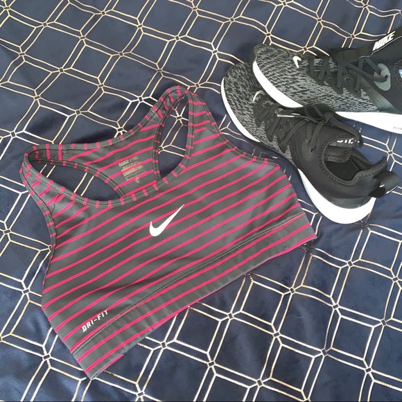 DRI-FIT - Picture 2 of 6